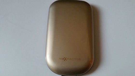 MAX FACTOR FACEFINITY COMPACT MAKE-UP FOUNDATION - #10 Soft Sable